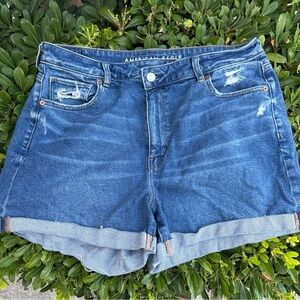 American Eagle women’s 14 shorts blue jean denim stretch mom cuff